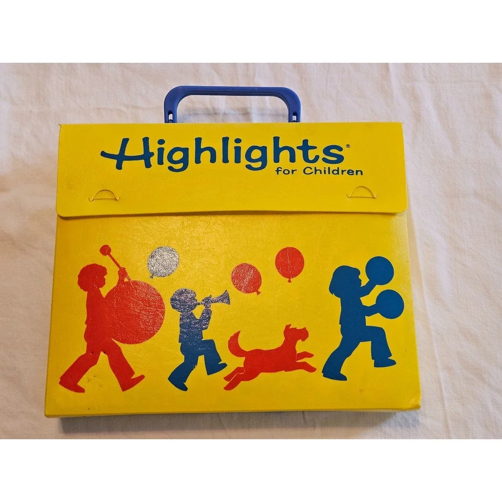 Highlights for Children Yellow Carrying Case and Playful Graphics 95'‎ 98'